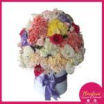 Caja tipo hongo en hortensias y rosas
