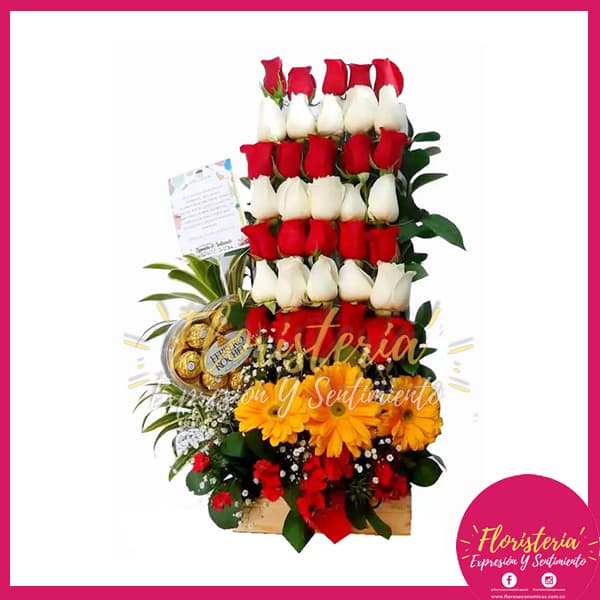 ramo9.jpg Escaleras de Rosas Blancas y Rojas mas Chocolates Ferrero - Imagen 1