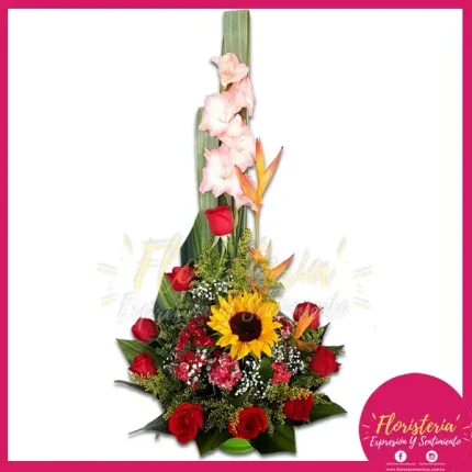 Ramo Tradicional en Rosas y Girasoles #21