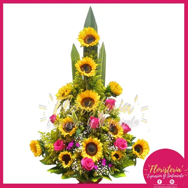 expresion-y-sentimiento-abril-30-21 Arreglo Tradicional Mediano Girasoles y Rosas - Imagen 1