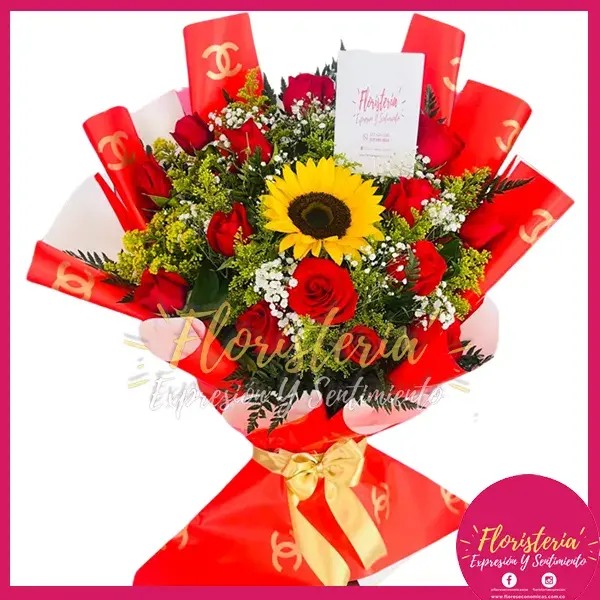 revercible-expresion-floristeria-2025-2 Bouquet Reversible Rosas y Girasol Papel Coreano #223 - Imagen 1